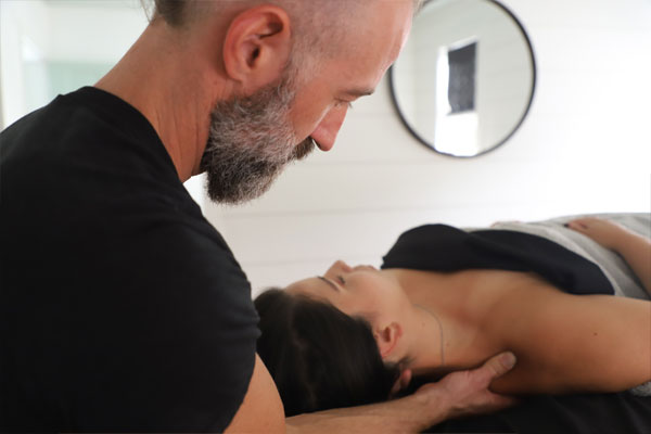 Back Massage: Better Before or After Chiropractic? - Rincon